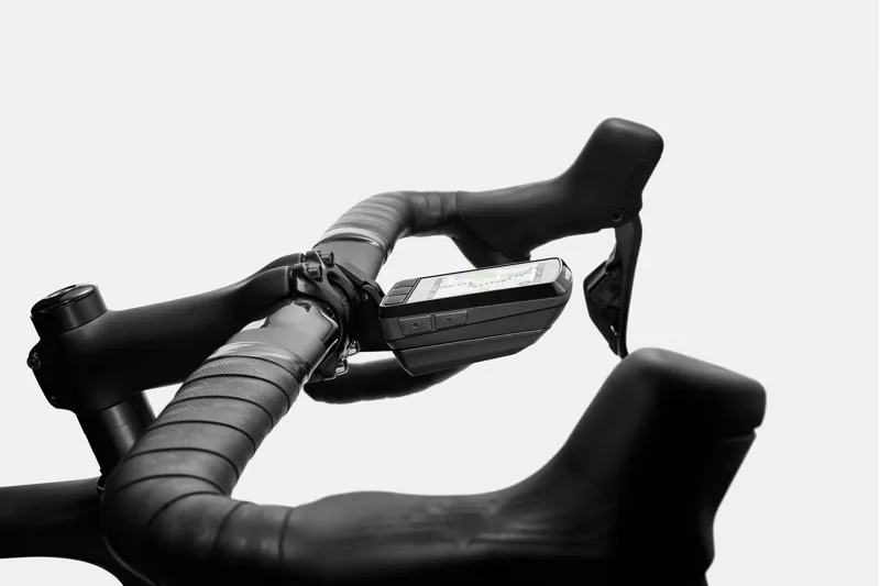 Wahoo ELEMNT BOLT 3 GPS Cycling Computer-2