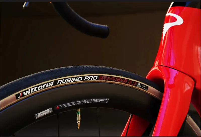 Pinarello F7 Road Bike with Ultegra Di2 ULTRAFAST C40 : RAZOR RED-5