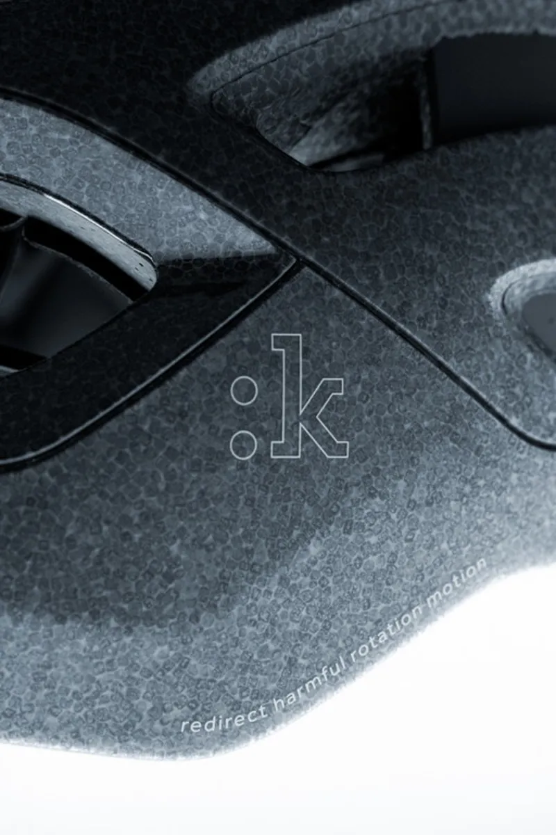 Fizik KUDO Helmet : ARCHE-TYPE-10