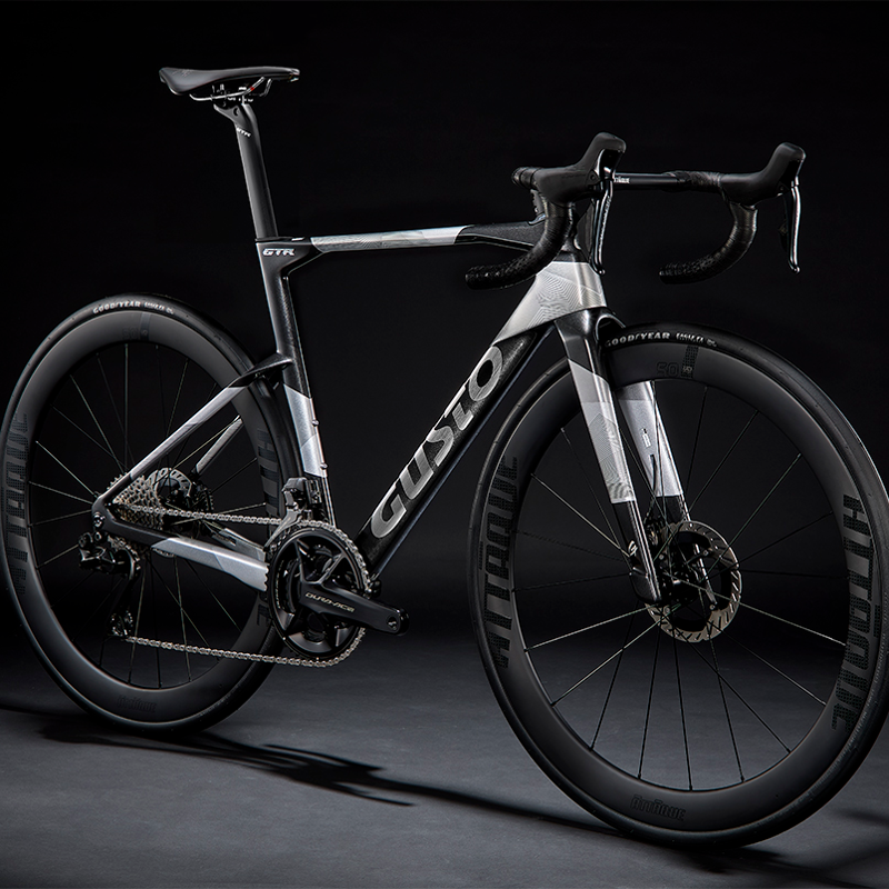 GUSTO GTR : PRO TE : Jet Black