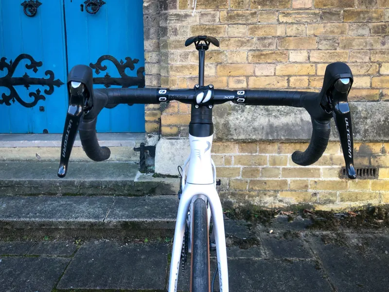 Pinarello Dogma F12 DISC Ultegra Road Bike in 54cm : OSIUM WHITE-2