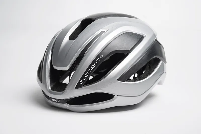 Kask ELEMENTO Helmet : Silver-1