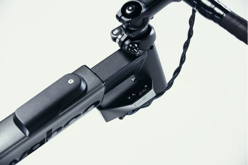 Wahoo KICKR BIKE WIFI : Indoor Smart Trainer Bike-7