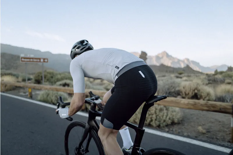 Q36.5 UNIQUE PRO Bib Shorts-8