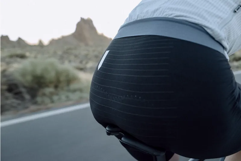 Q36.5 UNIQUE PRO Bib Shorts-7