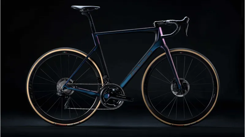 2022 Basso DIAMANTE SV DISC Carbon Road Frameset in Chameleon Purple-6