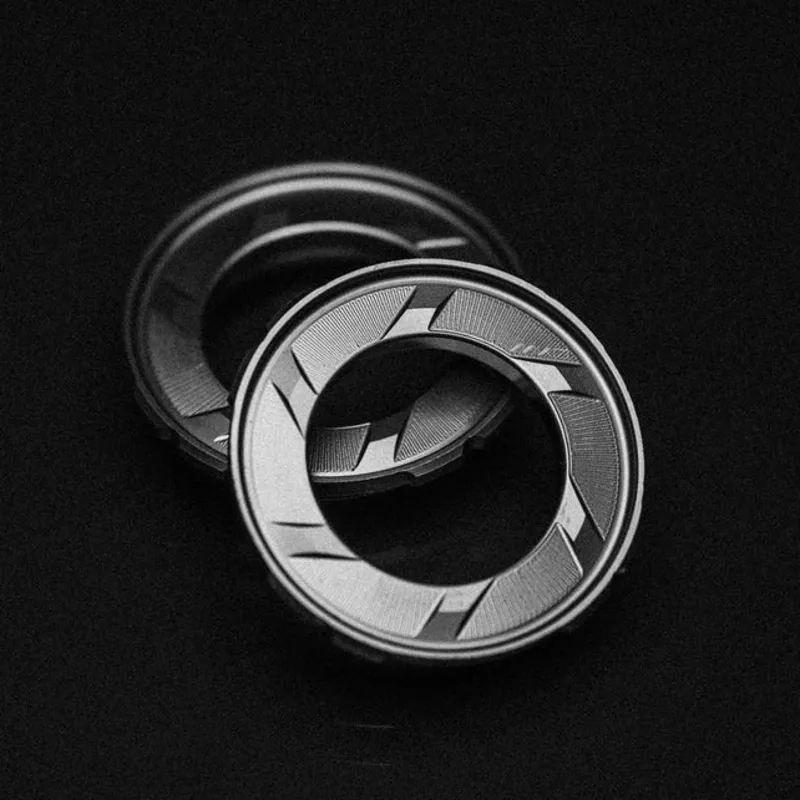 Wolf Tooth MKØ Centerlock Rotor Lockring External Spline: Stealth Grey