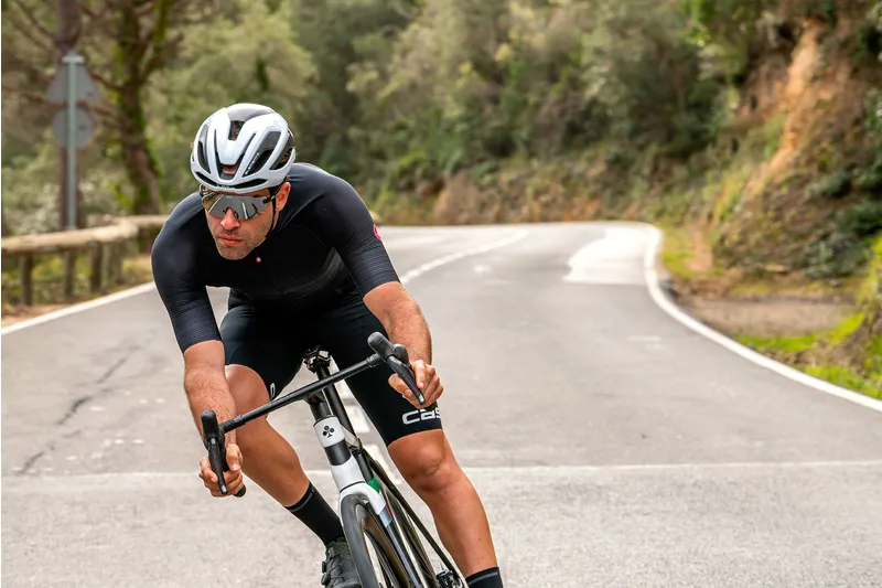 Kask ELEMENTO Helmet : White-10