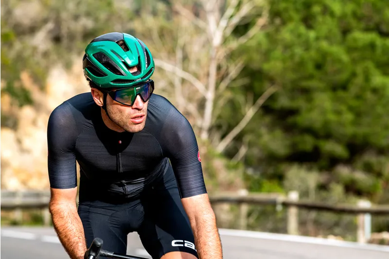 Kask ELEMENTO Helmet : Beetle Green-12