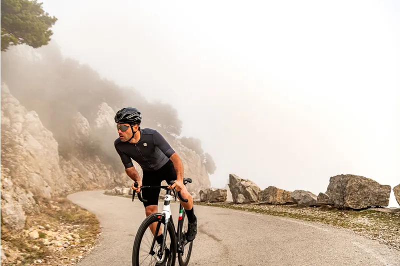 Kask ELEMENTO Helmet : Black-9