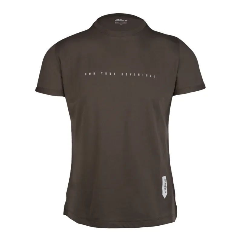 Q36.5 Egyptian Cotton T-Shirt Olive Green : OWN YOUR ADVENTURE