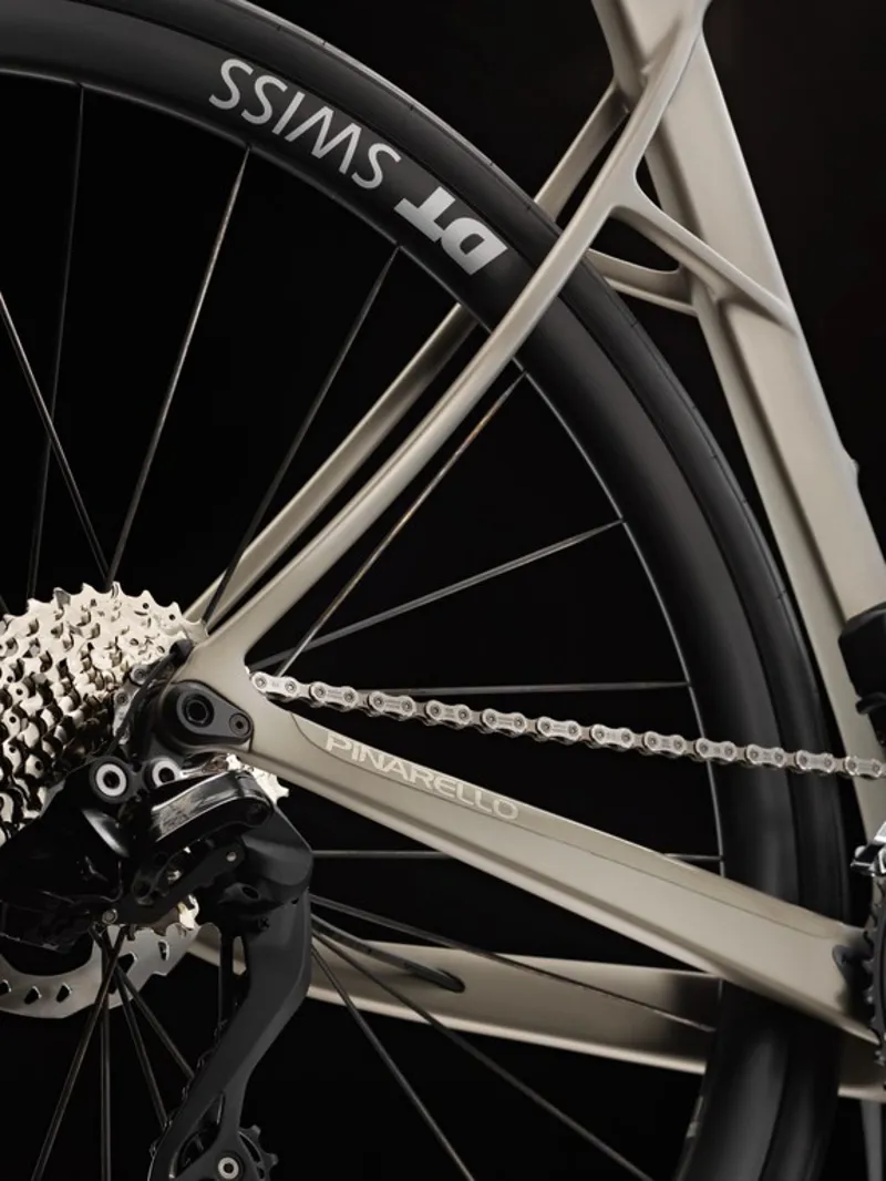 Pinarello X3 with Shimano 105 Di2 and DT Wheels : IMPULSE GREY-7