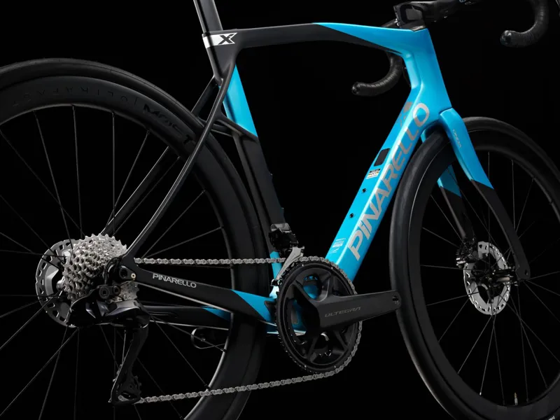Pinarello X7 : Shimano ULTEGRA Di2 and MOST Carbon UF45 : LAGOON BLUE-7