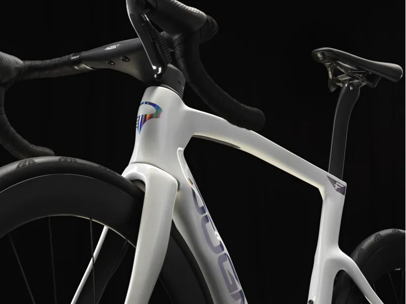 2026 Pinarello DOGMA F Frame Kit : J100 : Phantom Ice-3