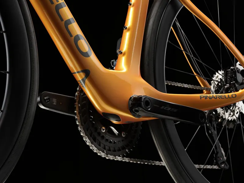 2027 Pinarello F5 105 Di2 + Ultrafast 45 Wheels : Fire Opal-3