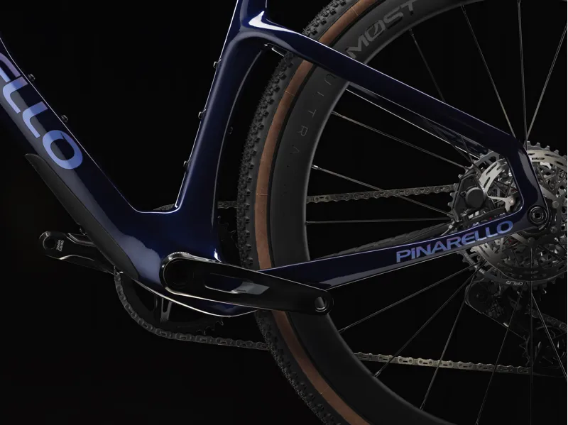 Pinarello Grevil F5 : SRAM Rival AXS 1x13 XPLR : Lapland Sky-5