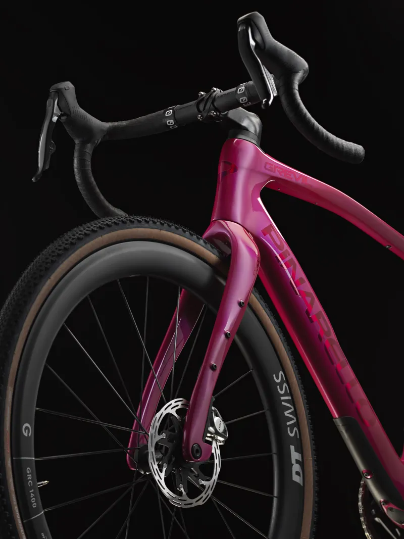 Pinarello Grevil F9 : SRAM Red AXS 1x13 XPLR : Lunar Bloom-8