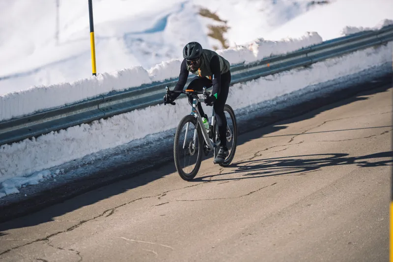 Q36.5 Mens Adventure Insulation Vest : OLIVE GREEN-4