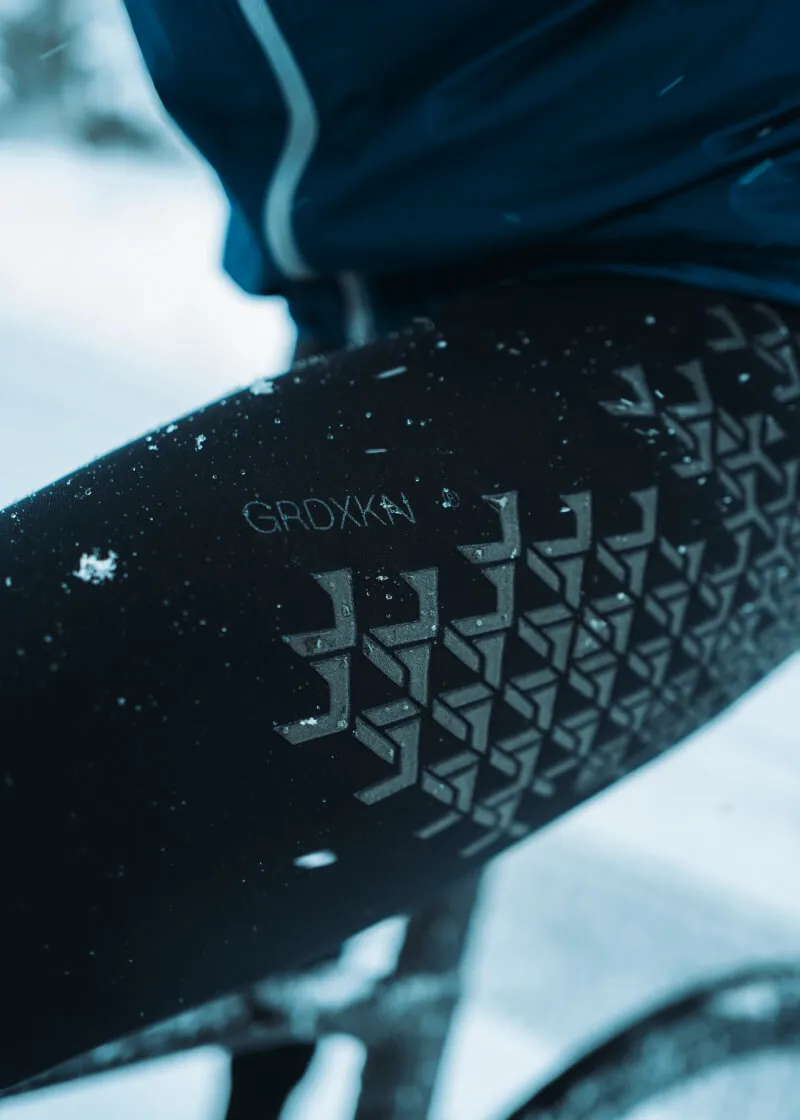 Q36.5 GRID SKIN Winter Bib Tights : Black-6