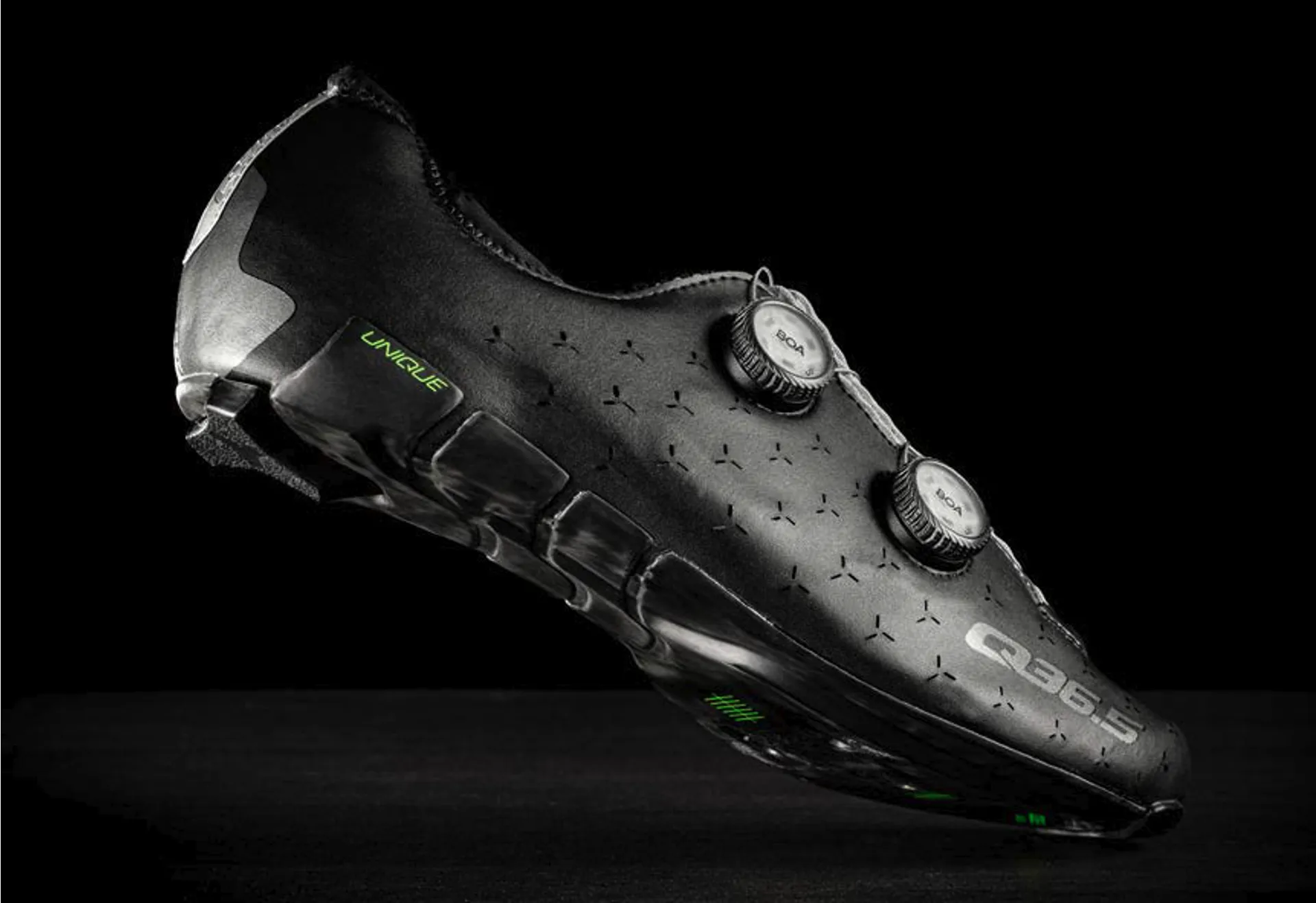 Q36.5 UNIQUE Road Shoes in BLACK : Unisex Road Cycling Shoes