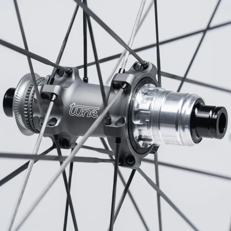 Reserve 34/37 SL Turbulent Aero Carbon Road Wheelset : Tune SL Hubs-3