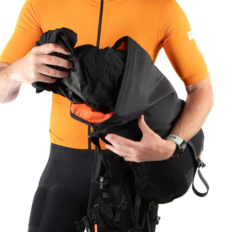 Restrap ROLLTOP Hydration Vest : 14 Litre-13