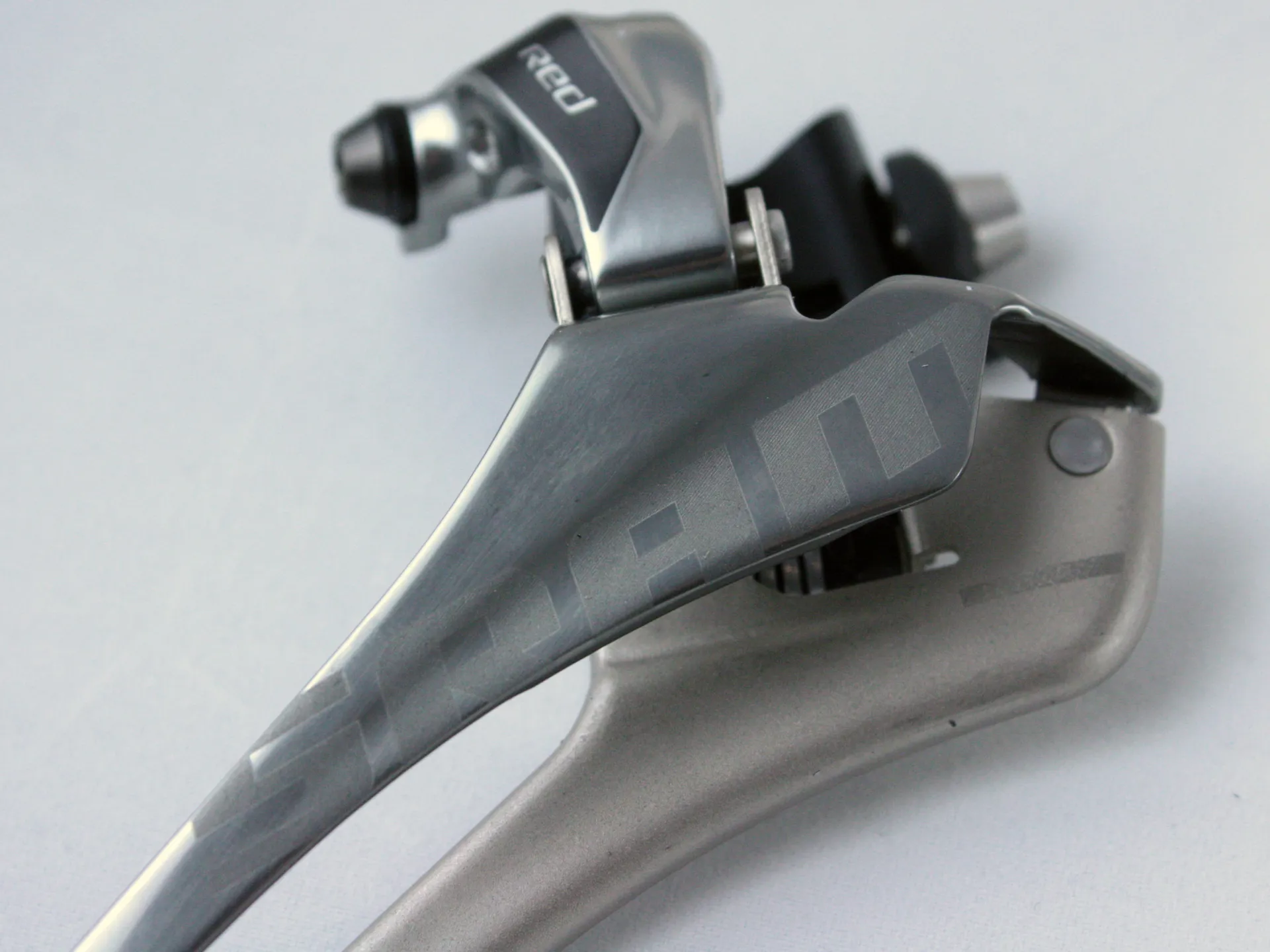 Sram Red Yaw Front Derailleur with Chain Spotter