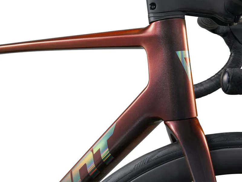 Giant TCR Advanced SL 0 Red Road Race Bike In Gloss Black Lava / Iris-9