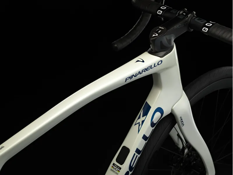 Pinarello X5 with Shimano 105 Di2 and MOST Carbon UF45 : CRYSTAL WHITE-4