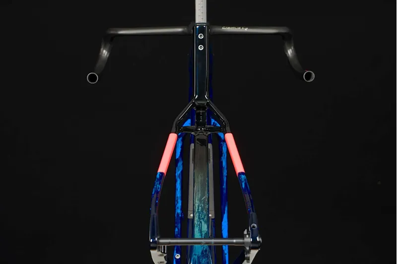 2027 SEKA ExAero GR RDC Frameset in Stardust Silver-6