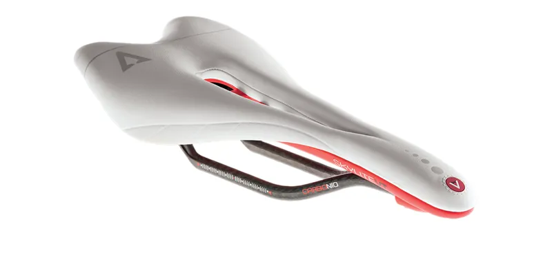 Astute SKYLITE Classic VT Saddles : Carbon Rail : 135mm Wide