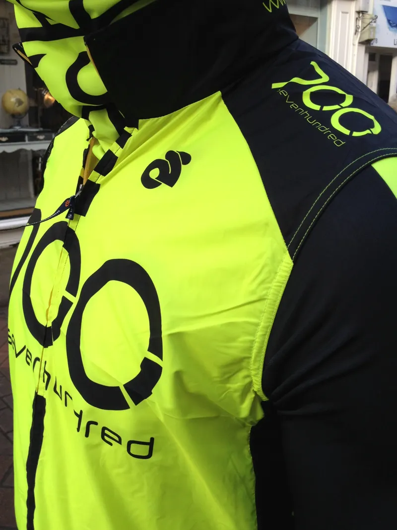 700 Windproof Gilet : NEON-2