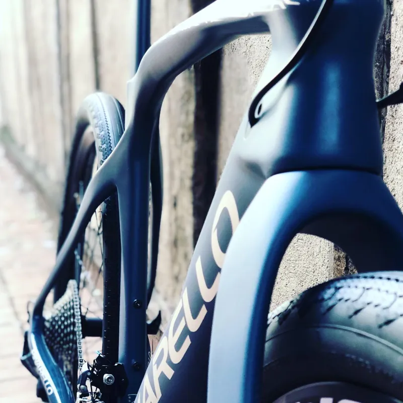 Pinarello GREVIL Ultegra Carbon Adventure Bike in Vertigo Blue-3