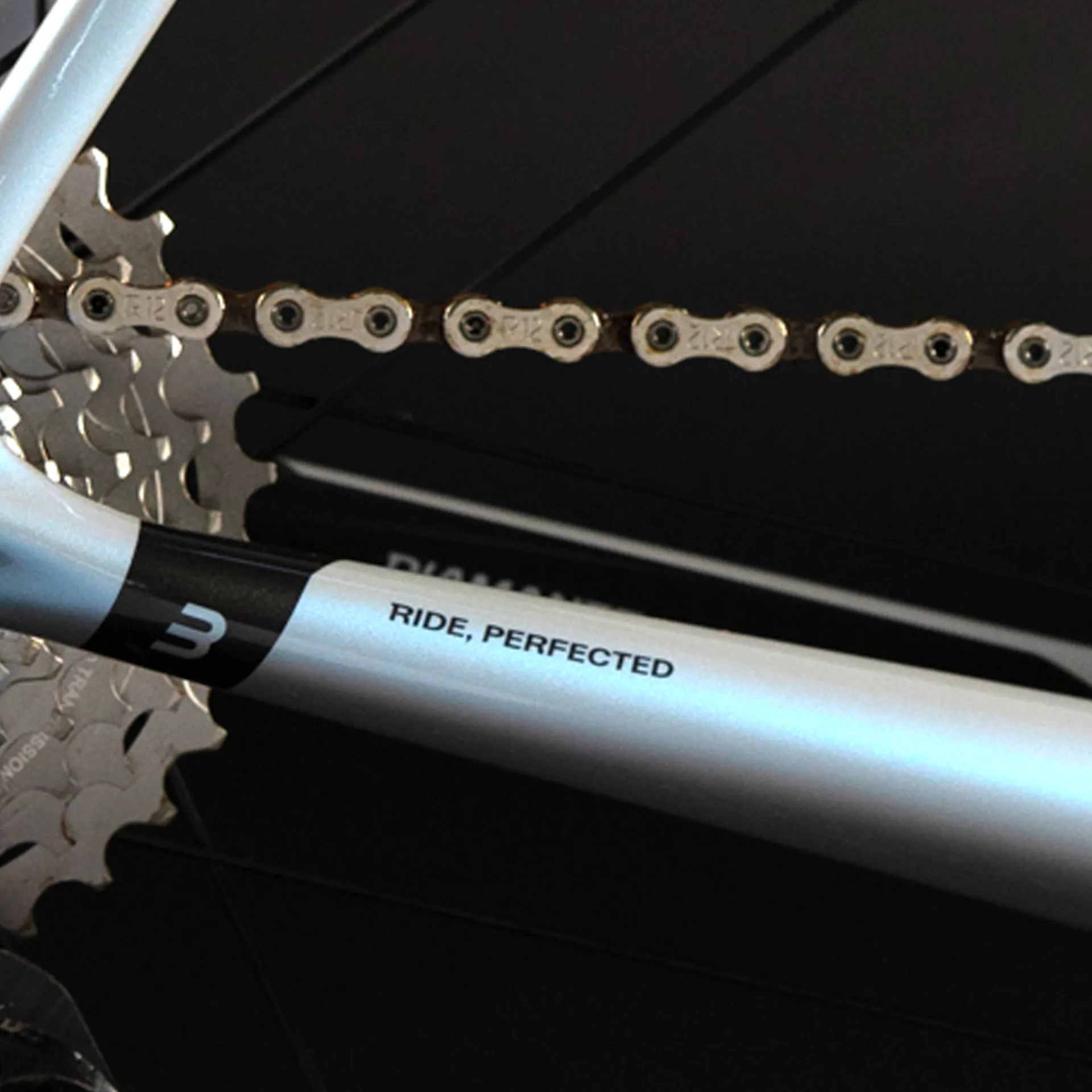 Cadre Carbone Basso Diamante 58 Cm - Vélo Route Frein Disque Opal Moon