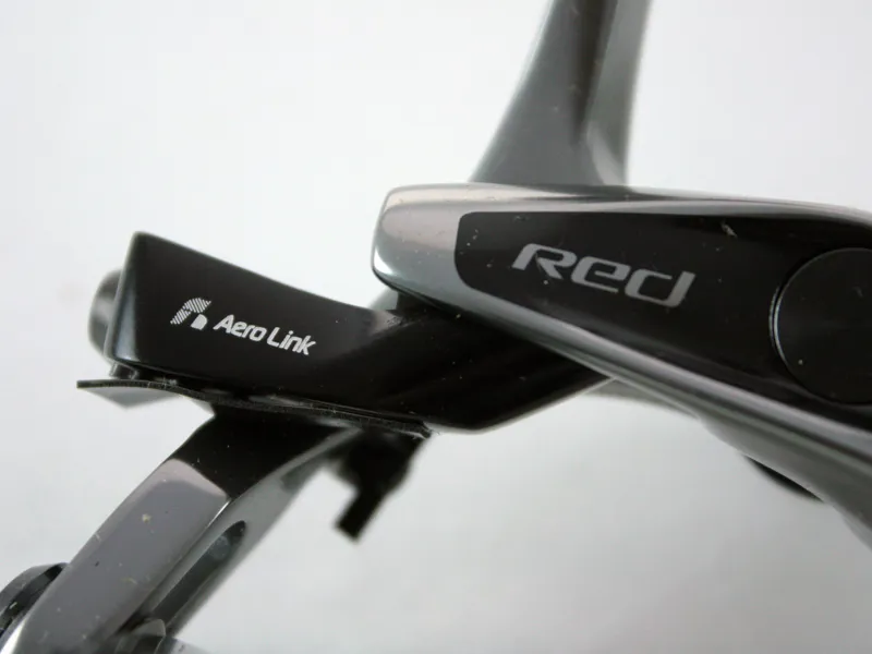 SRAM Red : Aero Link Brakes-2