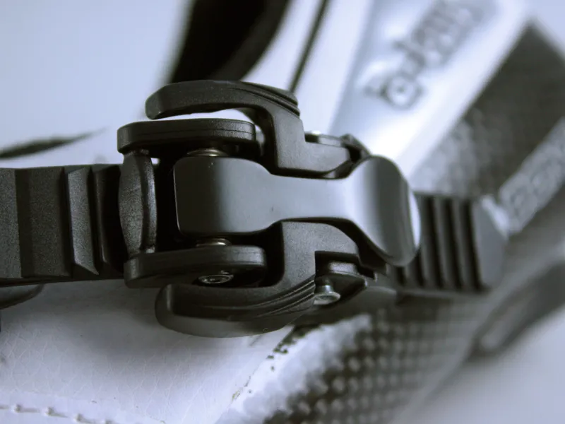BONT A-Two White-4