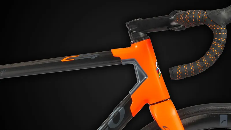 2020 Colnago C64 INTEGRATED DISC Road Frame in Black / Orange : PJOR-3