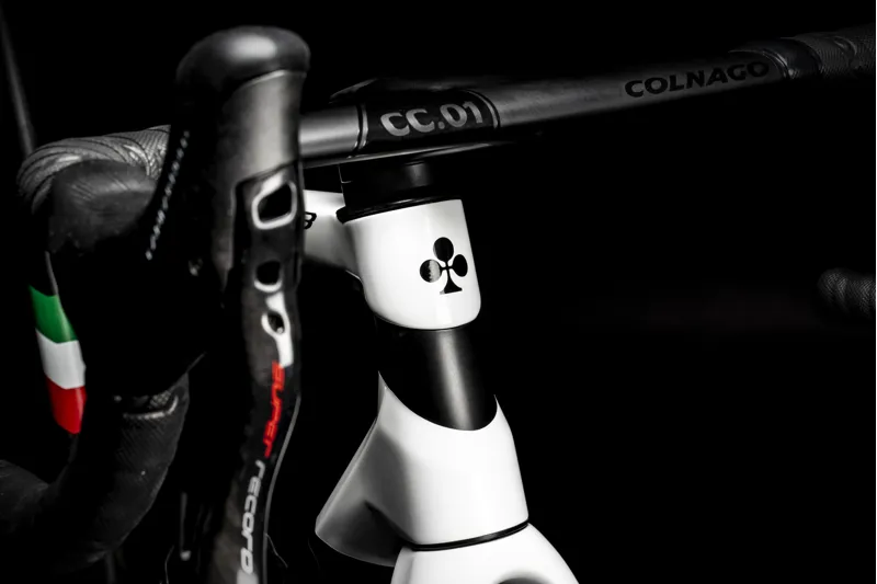 Colnago C68 R Disc Carbon Road Bike Shimano Di2 12 Speed HRWH : White-7