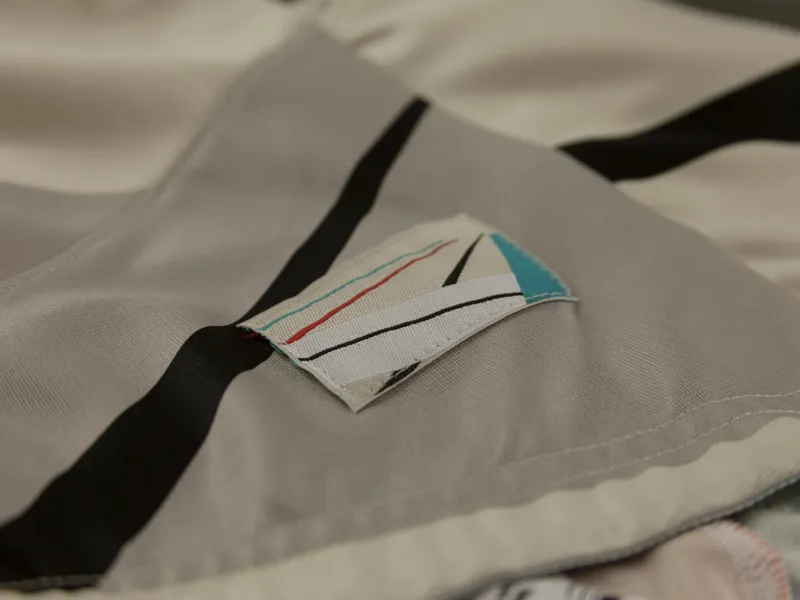 Chpt.3 Onemorelap Short Sleeve Jersey 1.22 : NoveUndici Roubaix Print-8