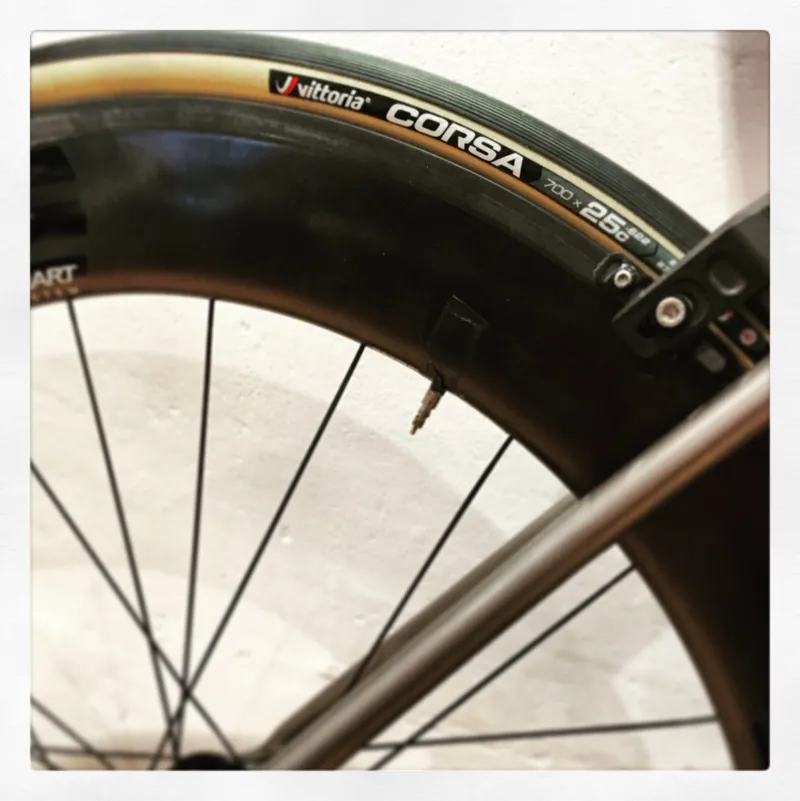 Vittoria corsa g+ folding graphene tyre hot sale