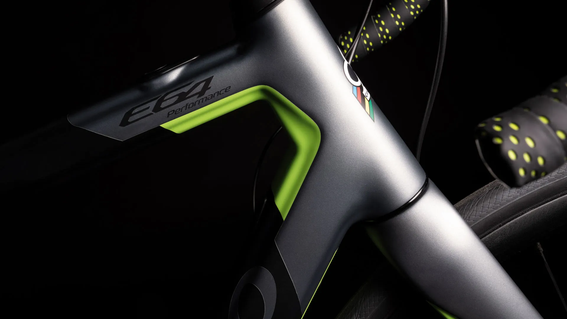 Colnago E64 ULTEGRA Di2 Disc Electric Road Bike in Black Grey Green