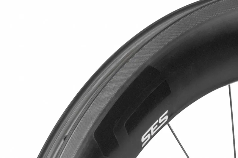 Enve SES 4.5 Carbon CLINCHER Wheels : New Brake Track : Chris King Hub-4