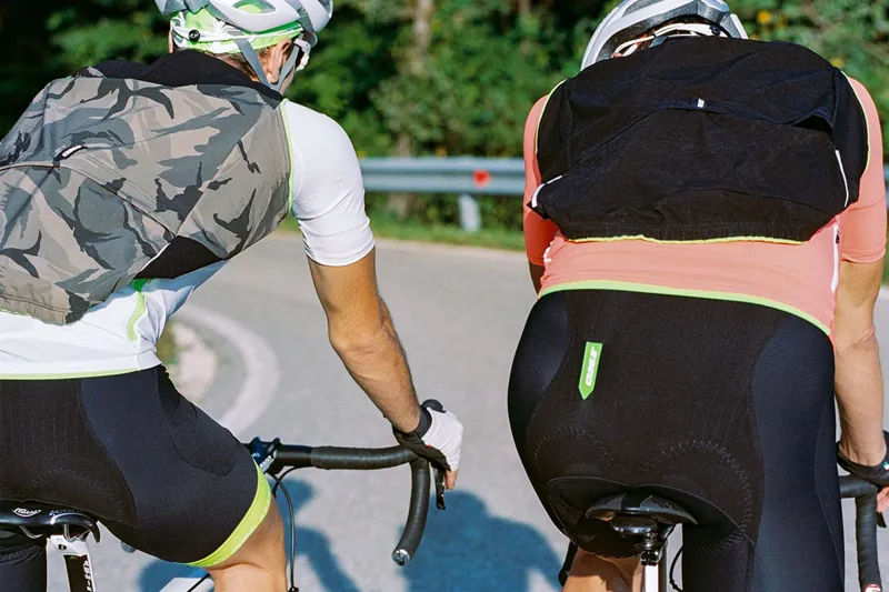 Q36.5 Salopette L1 Essential : L1 Essential Bib short : Black-7