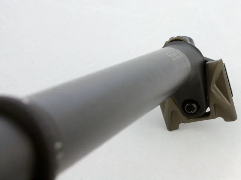 Fizik Cyrano Carbon Seatpost 27.2mm-3