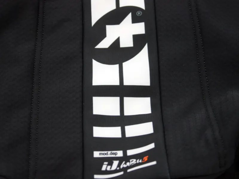 Assos iJ. haBu White-7