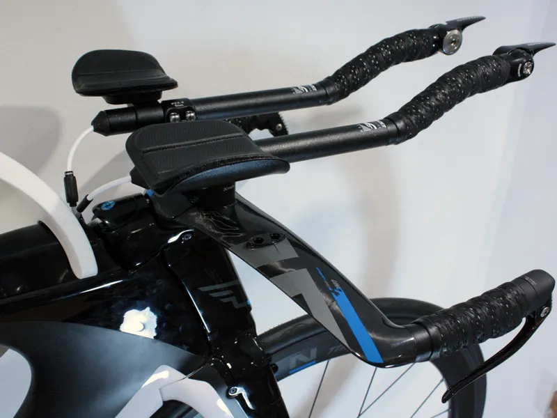 2015 Felt IA 3 : Carbon / Silver / Blue-1