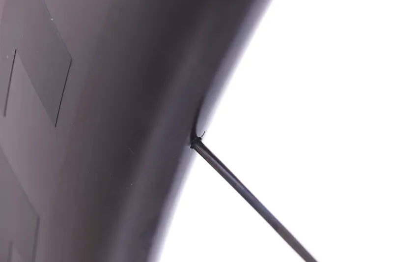 Knight Composites 65 Carbon Clincher : DT 240 : REAR Wheel-4