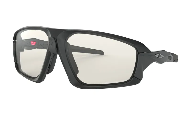 Oakley Field Jacket in Matte Black with Photochromic Lens
