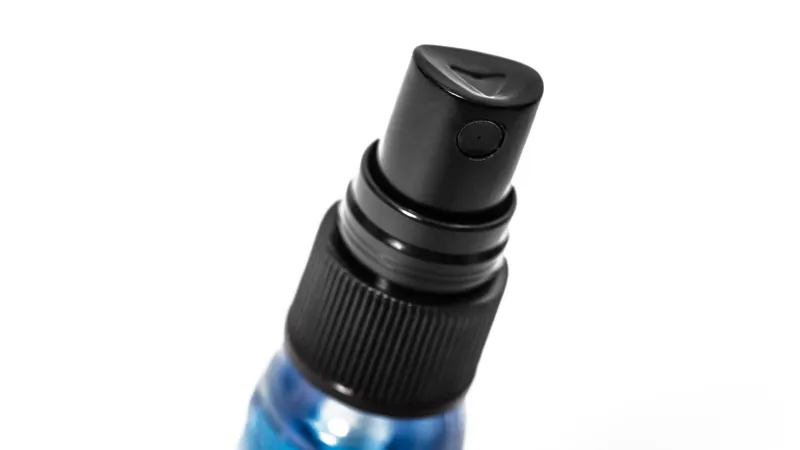 Muc-Off Visor Lens and Goggle Cleaner : 30ml Mini Pump Spray-2