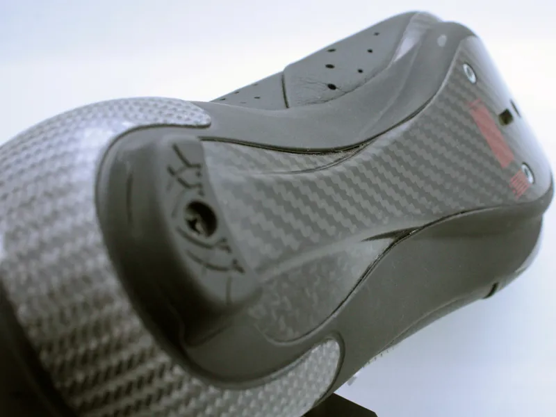 Fizik R1 Uomo Classic Shoes (Black)-6